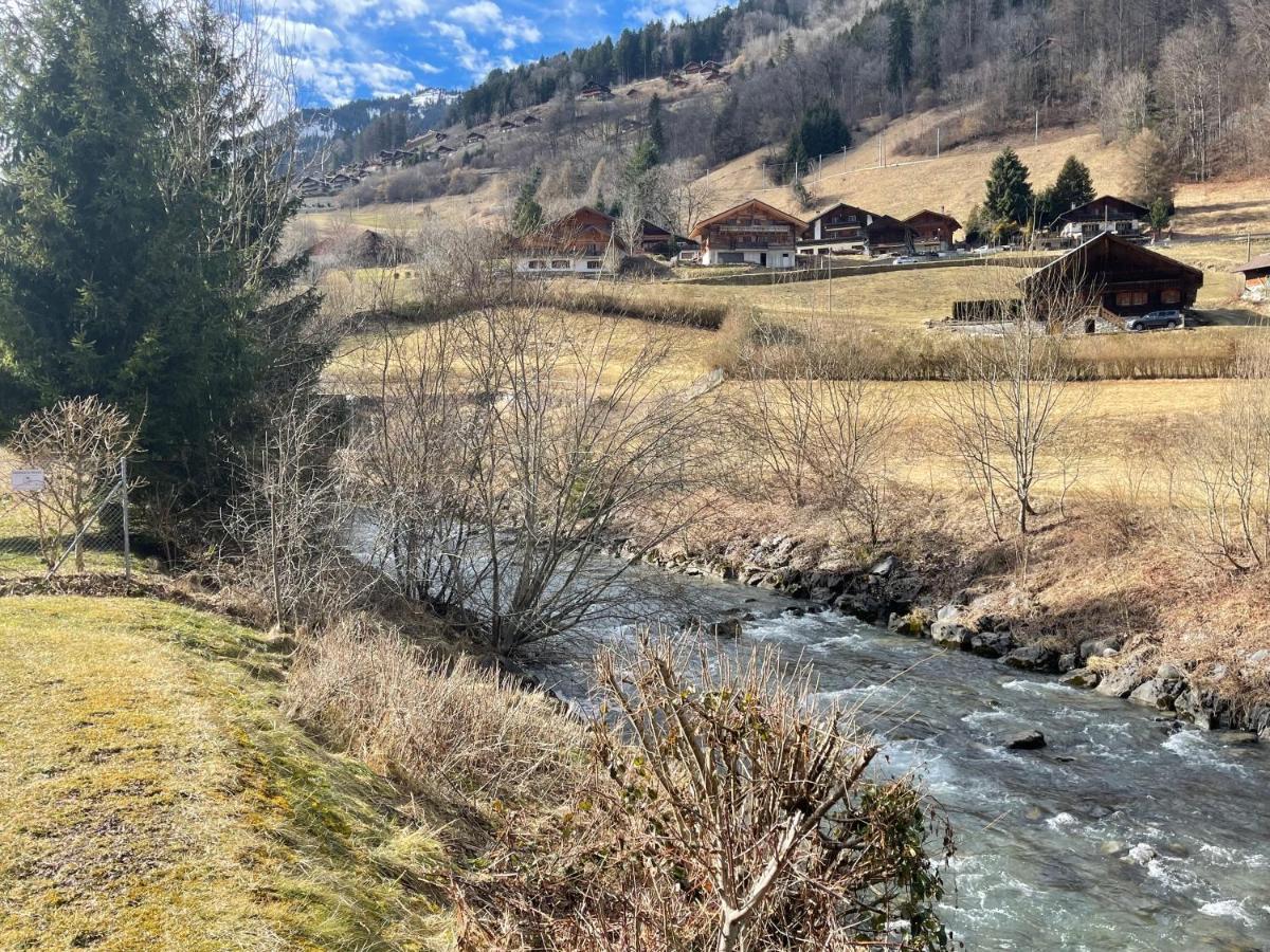 Aparthotel Mountain River Resort Val dʼIlliez Eksteriør billede